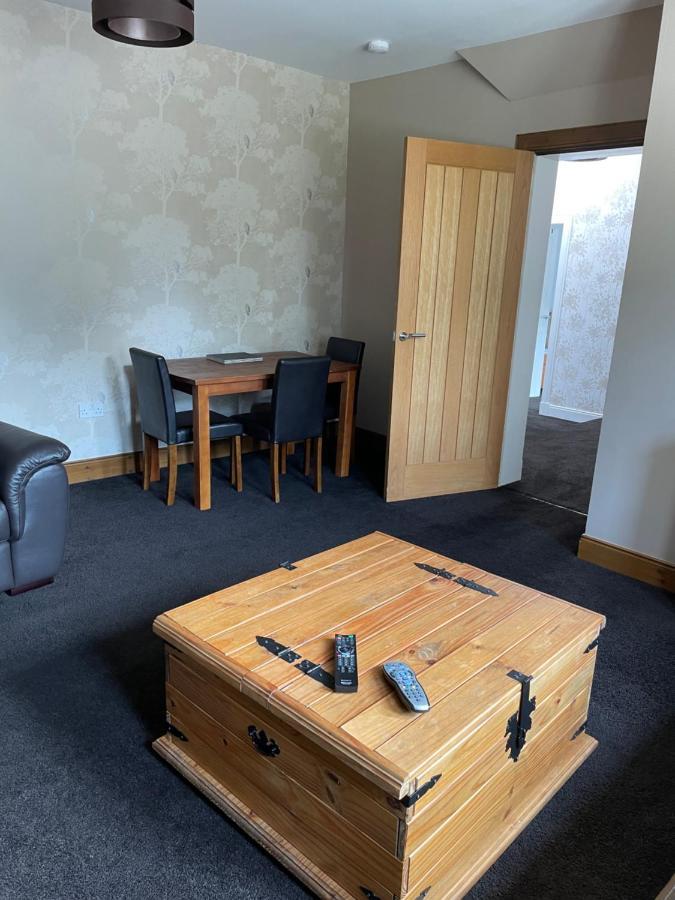 Newsagents Flat Apartman Lairg Kültér fotó